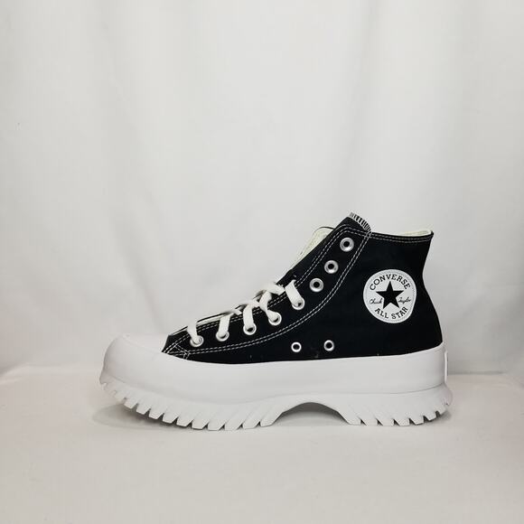 Converse CTAS Lugged 2.0 Canvas Hi Tops Women's 10.5 Black A00870C NWT - Picture 4 of 9
